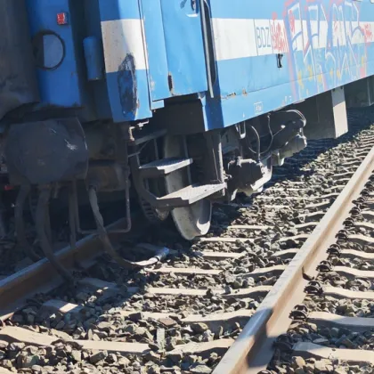 Възстановено е движението на влаковете през гара Калитиново съобщиха от