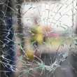 Мъж хвърли бутилка по автобус в Асеновградско