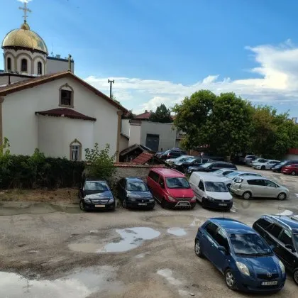 Кръщене или офроуд? Изберете сами зад църквата в Димитровград СНИМКИ