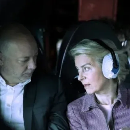 Неутрализирана е била GPS навигациятa на самолета на председателя на