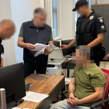 Задържаха заподозрян за убийството на Парубий