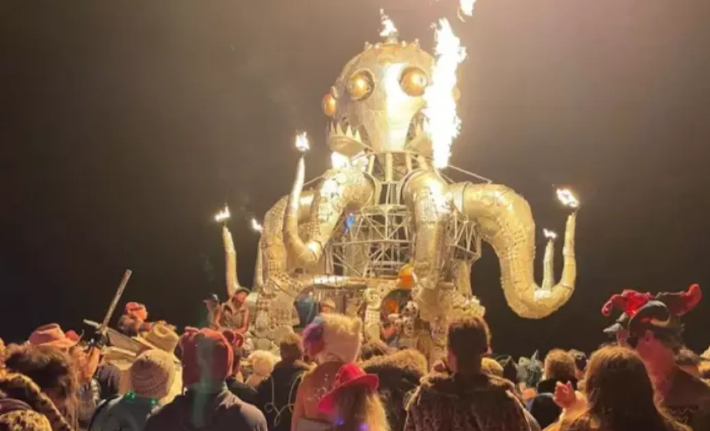 Откриха мъртъв мъж на фестивала Burning Man в Невада