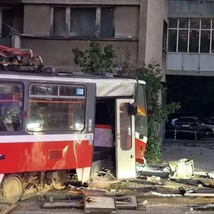 Инцидентът с дерайлирал трамвай тази сутрин на бул Ситняково е