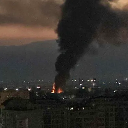 Голям пожар е избухнал тази в столичния квартал Илиянци Гъстият дим