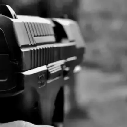 Тийнейджърки в Швеция се предлагат като наемни убийци на организирани