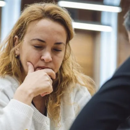 Антоанета Стефанова направи реми в третия кръг на Големия швейцарски