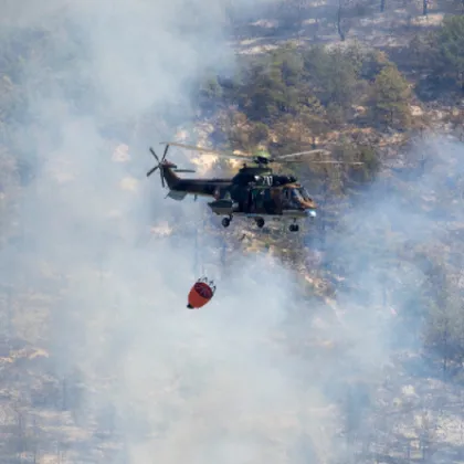 Тежка остава ситуацията с пожара в Национален парк Рила който