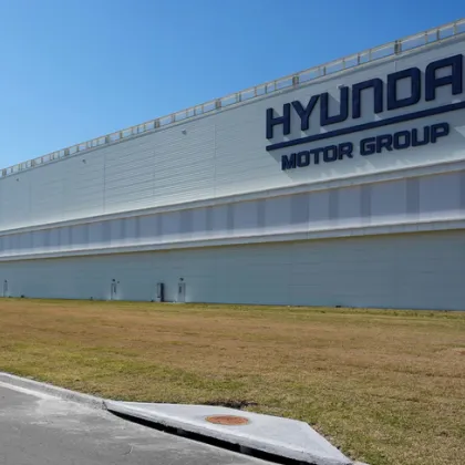 Имиграционните власти в САЩ съобщиха че са задържали 475 души