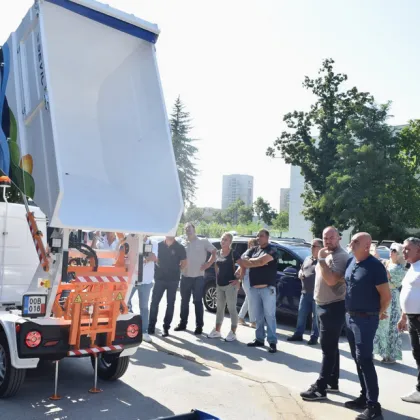 Община Марица инвестира в български електрически автомобили за по чиста околна