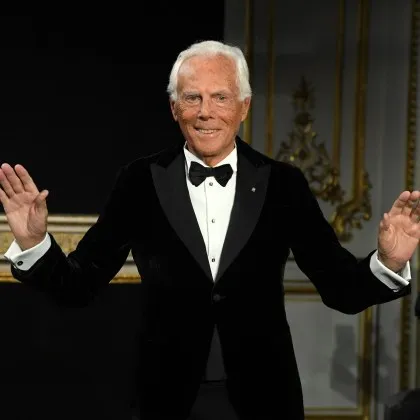 Италианският моден дизайнер Джорджо Армани който почина на 91 годишна възраст