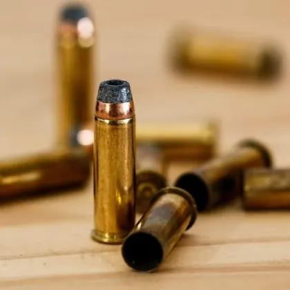 В полицейски участък в квартал Балцова в турския град Измир