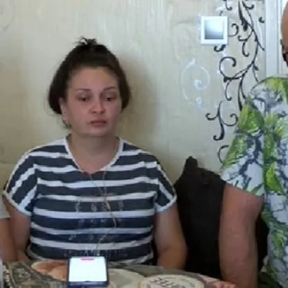 Като му звъннах в 00 00 ч къде е защото утре