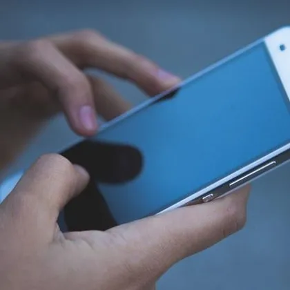 Нова телефонна измама извършителите убеждават хора да теглят кредити