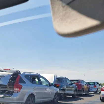 Верижна катастрофа затруднява движението по АМ Тракия този следобед съобщават