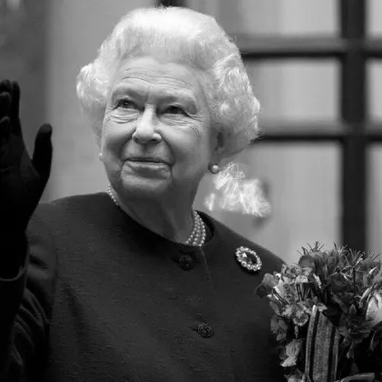 Пол Бърел бивш иконом на британската кралица Елизабет II разкри