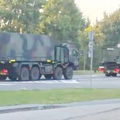News.by: Полски военен конвой се придвижва към границата с Беларус