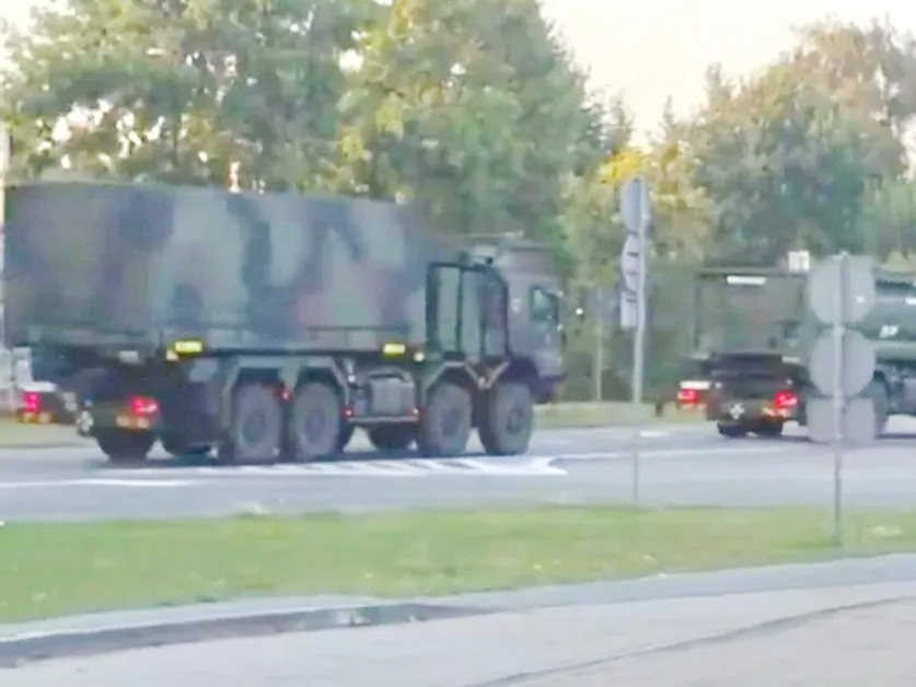 News.by: Полски военен конвой се придвижва към границата с Беларус