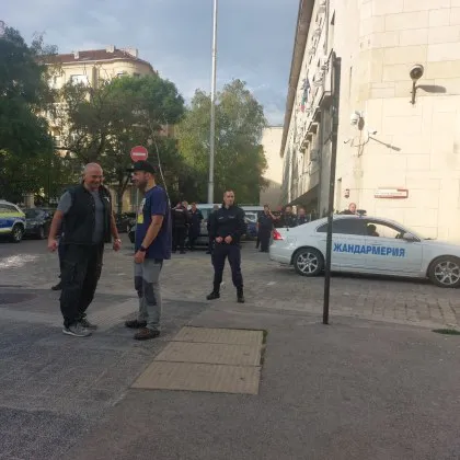 В София протестиращи искаха оставката на Даниел Митов