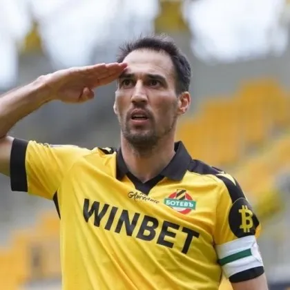 Вече бившият капитан на Ботев Ивелин Попов за първи път