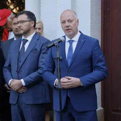 Желязков: Ще браним от всякакво посегателство труда на българските пожарникари