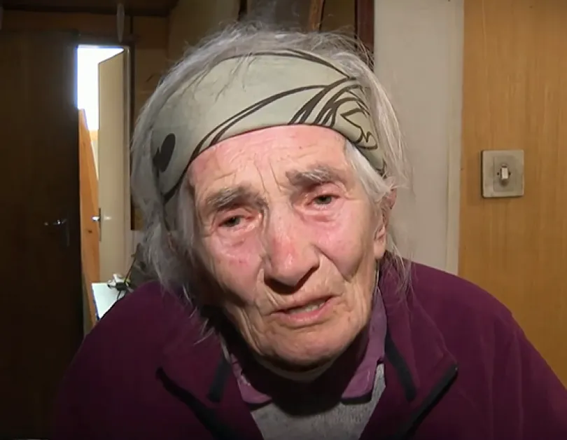 Приключи дългата и мъчителна битка: 89-годишната Янка запази дома си!
