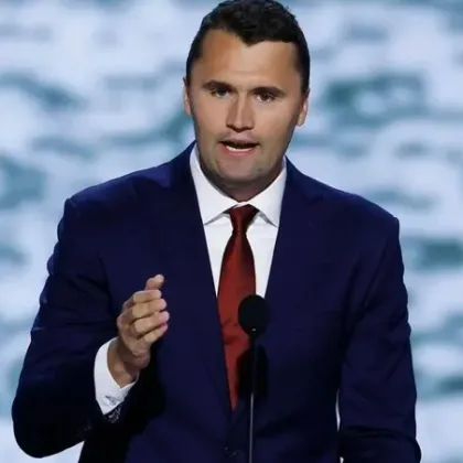 22 годишният Тайлър Робинсън който е заподозрян в убийството на консервативния