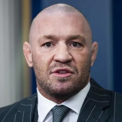 Бившият ММА боец Конор Макгрегър обяви че се оттегля от