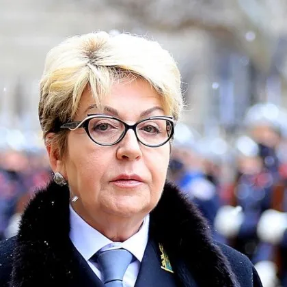 На 15 септември посланикът на Руската федерация в София Елеонора