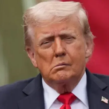 Американският президент Доналд Тръмп заяви че ще обяви национално извънредно положение