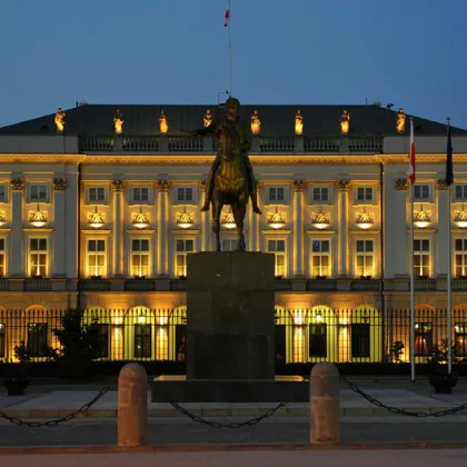 Полският премиер Доналд Туск обяви на 15 септември 2025 г