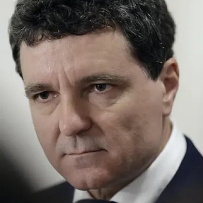 Румънският президент Никусор Дан заяви че страната му по скоро не