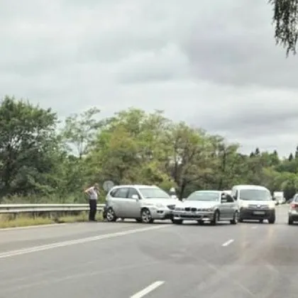 Временно движението между Владая и Драгичево в района на КПП