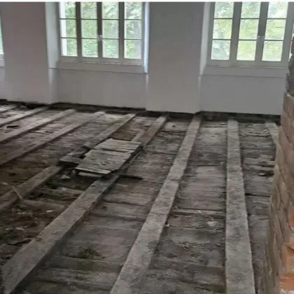 140 годишната сграда на Хуманитарната гимназия е била на косъм от