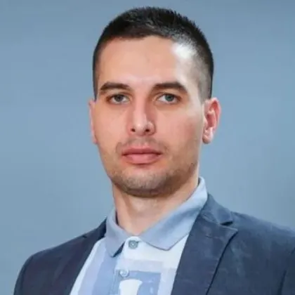 Проговори бизнесменът, обвинен от кмет в побой