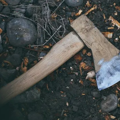 52 годишен охранител на паркинг в Бургас беше задържан след като