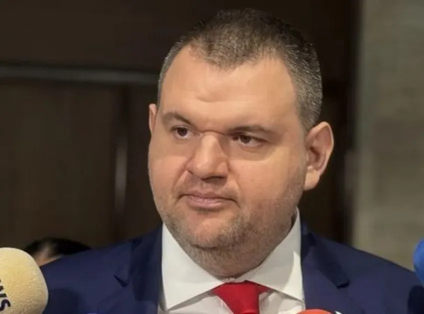 Пеевски: Това правителство оцелява благодарение на мен заради хората
