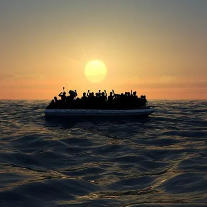 Телата на 19 души бяха извадени след като гумена лодка