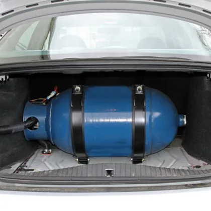 44 годишен мъж е пострадал при пожар в сервиз за газови