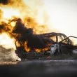 Автомобил пламна на пътя за Велинград, движението е в една лента