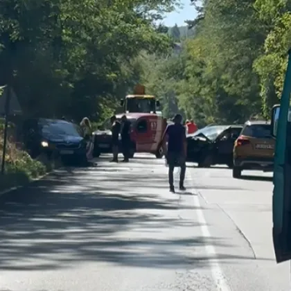 Коли се блъснаха на пътя София - Самоков СНИМКА