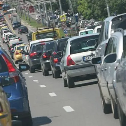 Очаква се интензивен трафик в последния от поредицата почивни дни