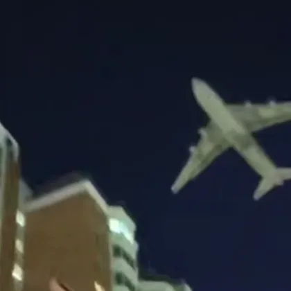 По време на вечерна атака с дрон срещу столицата и