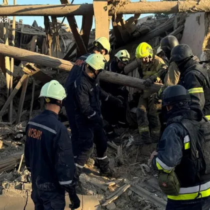 Трима загинаха при удари по Запорожие