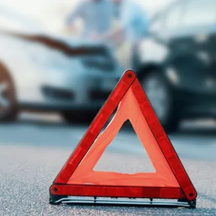 Двама шофьори са в болница след произшествие в събота край