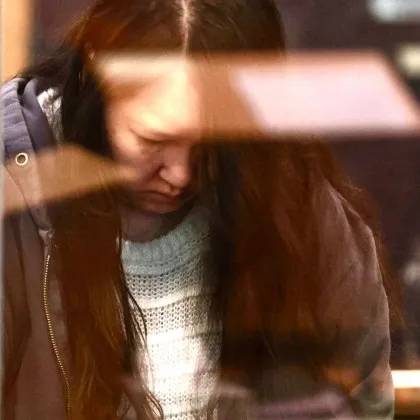 Жена е осъдена за убийството на децата си и оставянето