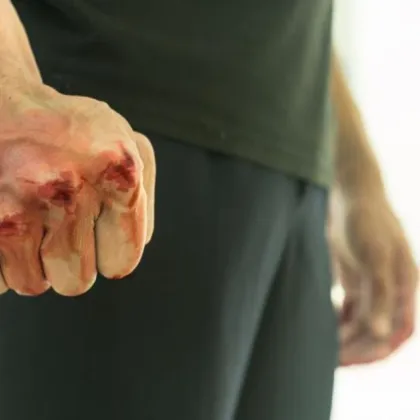 Пребиха 37 годишен мъж пред дискотека в Павликени съобщиха от полицията Инцидентът е