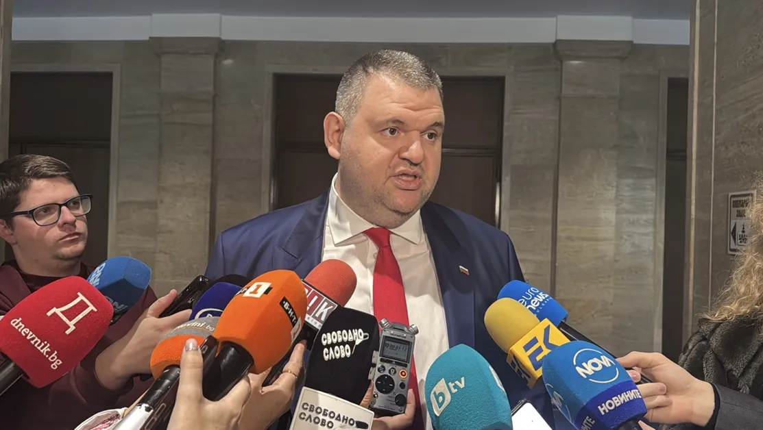Пеевски: Кризата с парното е поредния провал на ПП-ДБ