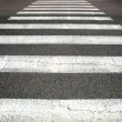 Ломско шосе – капан за пешеходци: блъснаха възрастна жена на пътека, шофьорът избяга