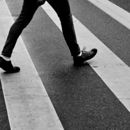 35 годишна пешеходка е в болница след като вчера бе блъсната