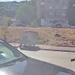 ВИДЕО показа как крадец обира кола в София - отмъкна голяма сума пари